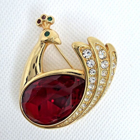 Swarovski Retired Peacock Brooch Vintage Gold Tone Red Crystal Swan Signed Rare - Picture 1 of 10